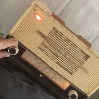رادیو لامپی مارک شارپ