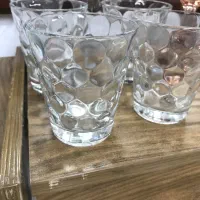لیوان و گیلاس