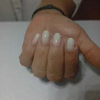 کاشت ناخن ...370توضیحات بخون