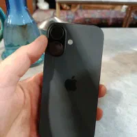 ایفون ۱۷ نرمال