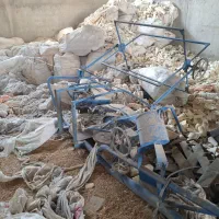 دروگر|ماشینآلات صنعتی|کاکی, |دیوار