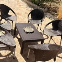 میز و صندلی