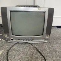 تلویزیون‌رنگی سالم ۱۴ اینچ با دستگاه دیجیتال