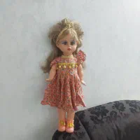 عروسک قدیمی بدن استخوانی