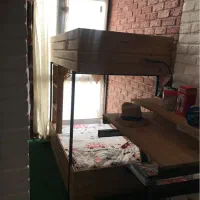 تخت دو طبقه کم جا