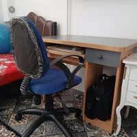 میز و صندلی تحریر