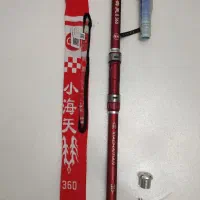 چوب و چرخ ماهیگیری نو با جعبه و کاور