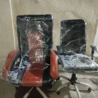 صندلی چرمی مدیریت اداری چرخدار