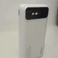 پاور بانک ۲۰هزار به همراه ۴ کابل و سه خروجی