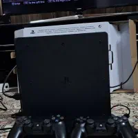 ps4 slim /بدون حتی یک نقطه / دو دسته ی اصل