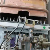 آبگرمکن دیواری گازی بوتان B 3215i خیلی تمیز