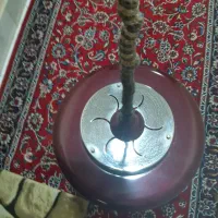 یک عدد لوستر با تنظیم ارتفاع