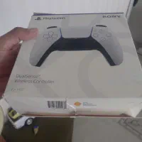 دسته ps5 بسیار تمیز