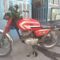 سوزوکی ۱۰۰