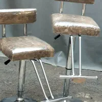 صندلی اپنی ارایشگاهی ۵ روز کار کرد
