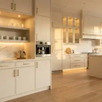 طراحی و اجرای دکوراسیون کابینت کمد دیواری تخت تاشد