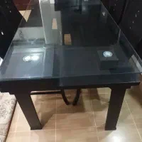 میز وصندلی ناهار خوری تمیز