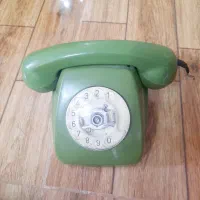 تلفن قدیمی کلکسیونی