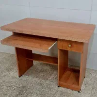 میز کامپیوتر ام دی اف