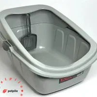 ظرف خاک بچه گربه
