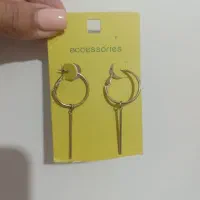 گوشواره بدل طلایی رنگ کاملا نو