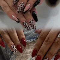 کاشت ناخن حرفه ای باتخفیف ۲۰درصدی بهاری