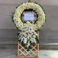 سفارش تاج گل مصنوعی و استند
