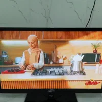 ال ای دی43اینج اصلی درحدنو فلشخورضمانت اینترنت دار