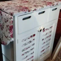 میز اتو و چرخ خیاطی