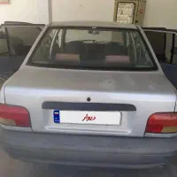 ماشین پراید نقره ای