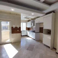 52متر،فول امکانات،بیمه اکباتان