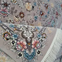 فرش‌افشان‌درباری‌گل برجسته(سرای فرش محمدی)