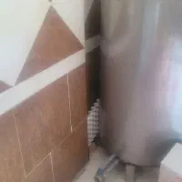 سلام مقداری وسایل لبنیاتی به فروش می‌رسد