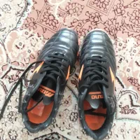 کفش فوتبال
