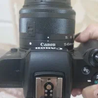 دوربین  کنون m50ii فروش فوری در حد نو فوری