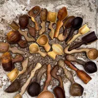 قاشق های دفرمه چوبی شیک و کلاسیک