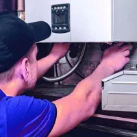تعمیرات و سرویس انواع پکیج و آبگرمکن