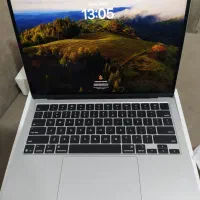 مک بوک ایر m4