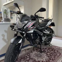 ns200 مدل 95