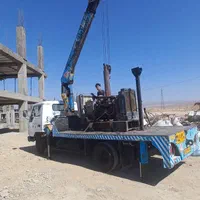 اجاره جرثقیل کفی دار دکل بلند ۳ تن