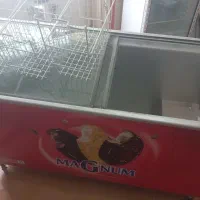 فریزر مغازه در حد نو و بدون پوسیدگی