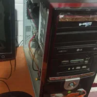 کامپیوتر کامل با میز و همه وسیله ها
