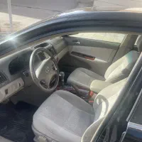 تویوتا کمری گرند