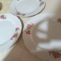 چینی گل سرخ پیش دستی بزرگ قدیمی ژاپنی