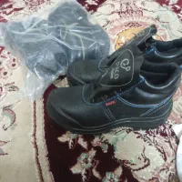 کفش ایمنی نو|کیف، کفش، کمربند|سبزوار, هویزه|دیوار