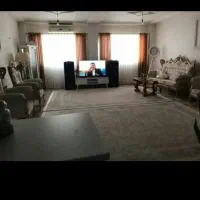 فروش آپارتمان باپشت بام قابلیت ساخت۲طبقه دیگر