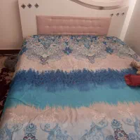تخت دونفره