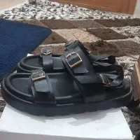 صندل و کفش چرم
