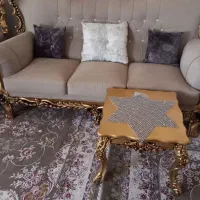 مبل ۷ نفره با میز عسلی