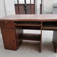 میز کامپوتر درحد